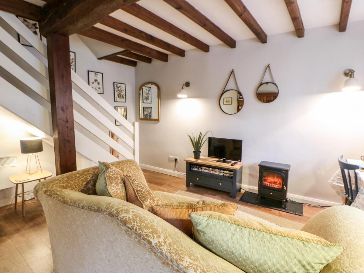 Pennycress Cottage Лейберн Экстерьер фото